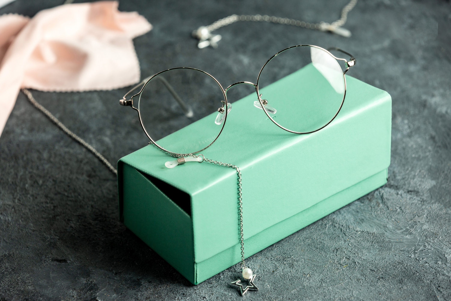 Refresh Your Style with SilkenEye: Elegant Eyeglass Accessories